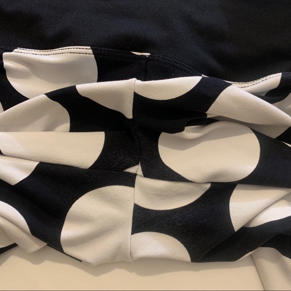 Lorna Jane Ditsy Spot Leggings - Picture 5 of 8